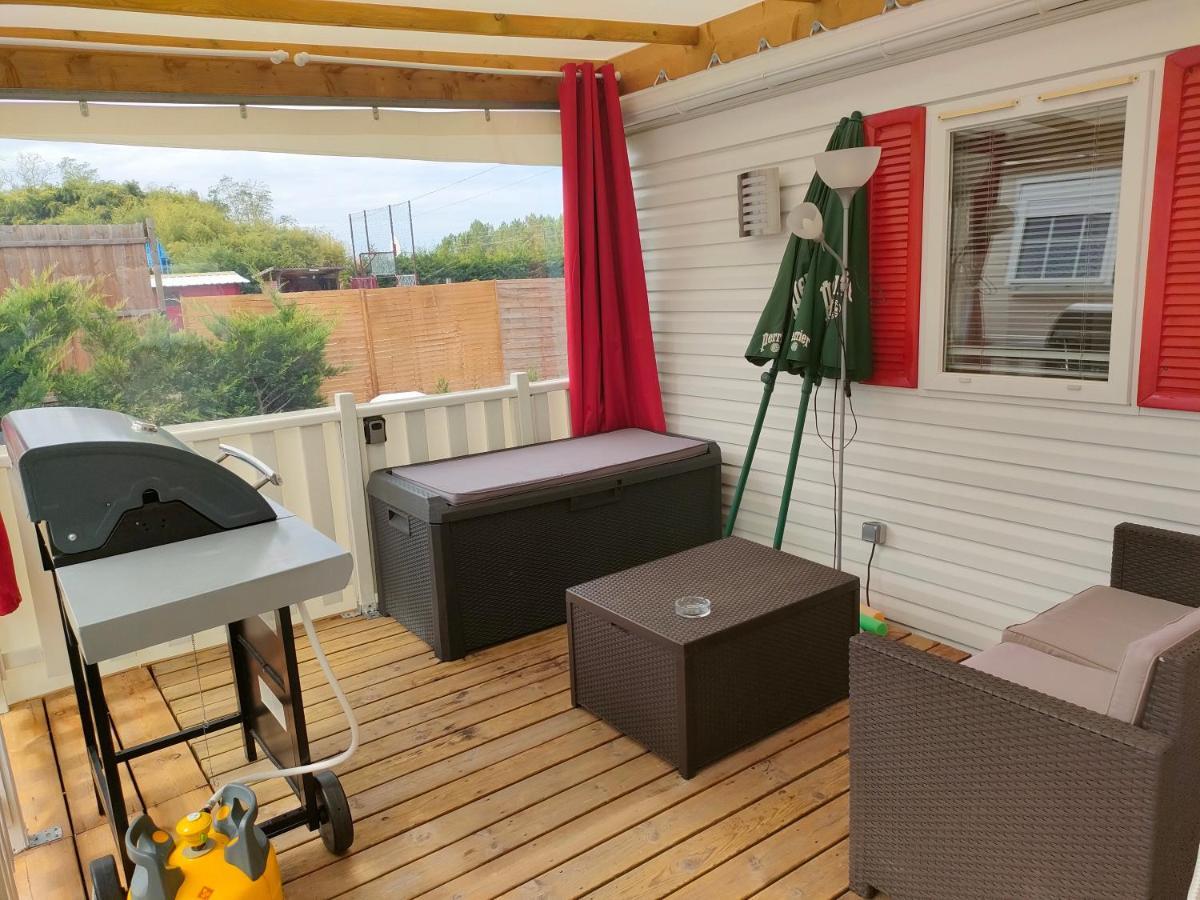 Mobil Home Climatise Au Domaine Lalande A Mimizan-Plage Exteriér fotografie