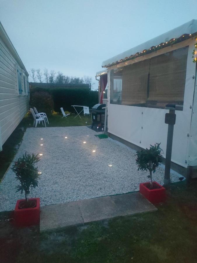 Mobil Home Climatise Au Domaine Lalande A Mimizan-Plage Exteriér fotografie
